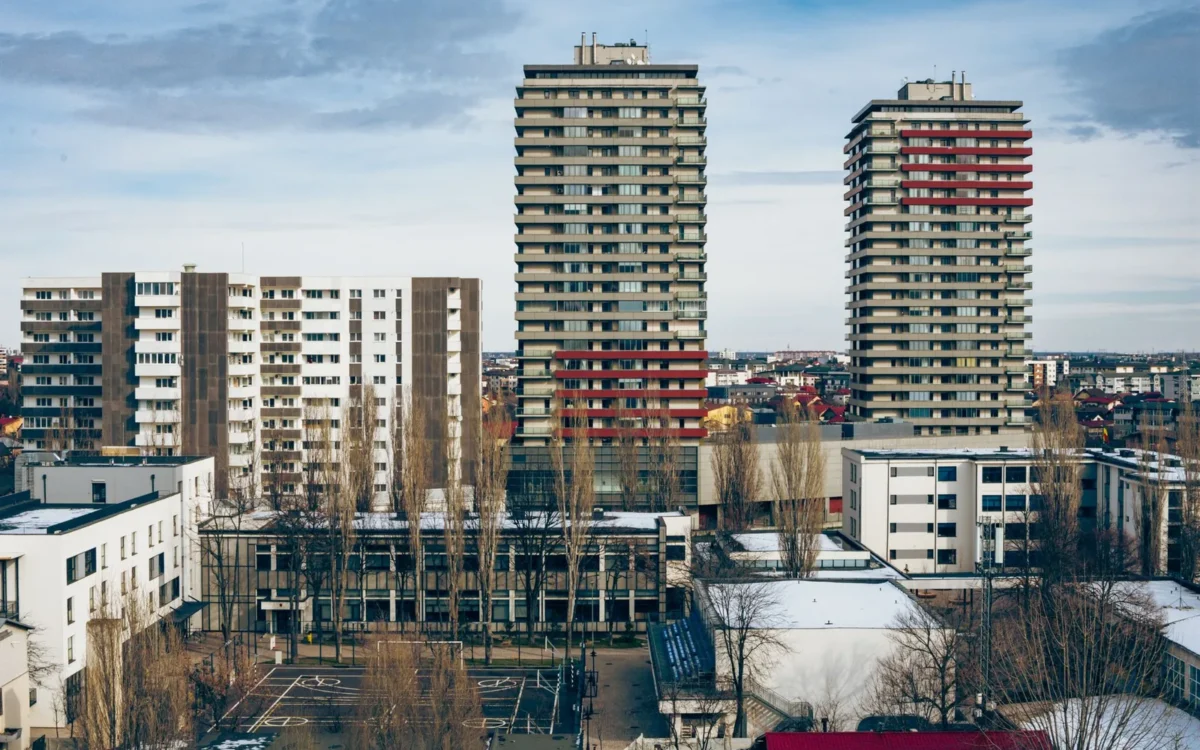 Blocuri rezidențiale înalte în București