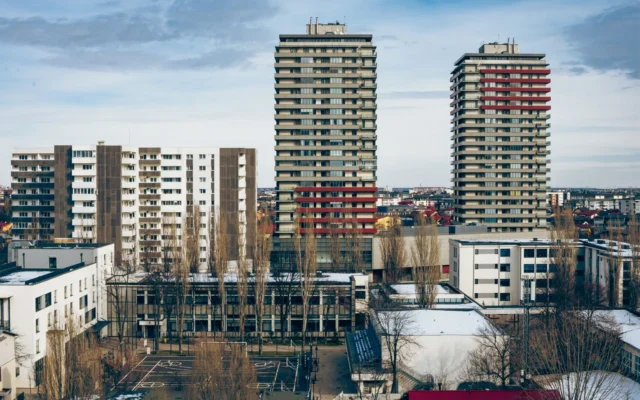 Blocuri rezidențiale înalte în București